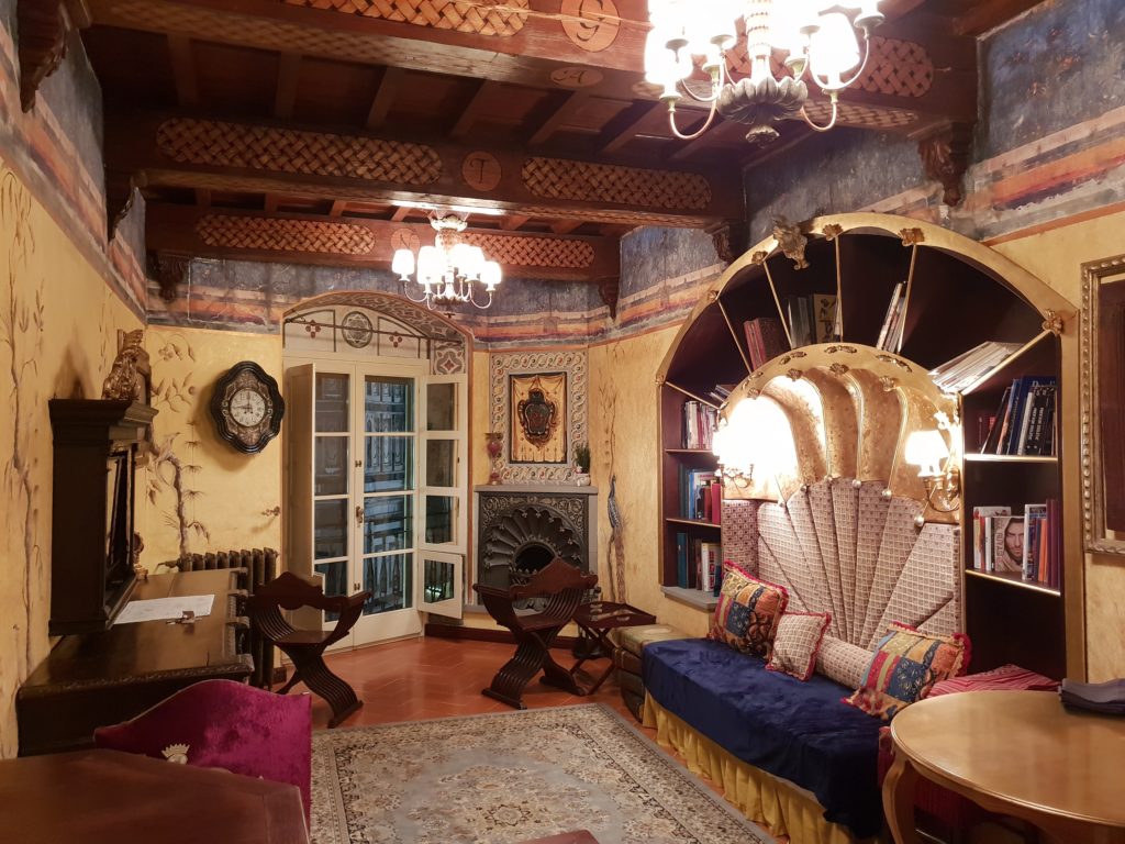 renaissance airbnb apartment florence