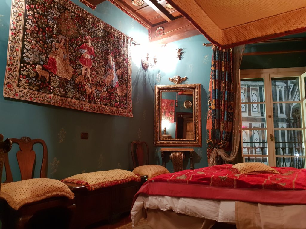 Renaissance Airbnb Apartment Florence
